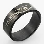 srb58 anillo acero inoxidable anodizado negro tribal delgado mayorista