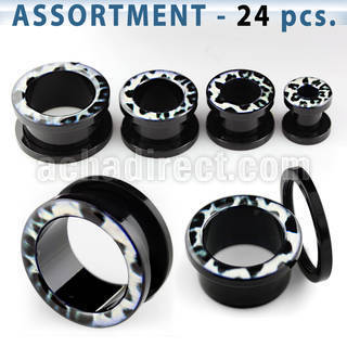 blk238 black acrylic flesh tunnel plug with snow leopard logo