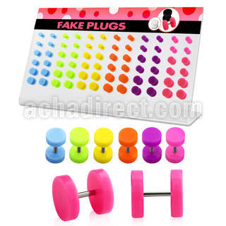 dacb113 board of 72 pcs acrylic illusion fake plug w o o ring