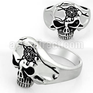 sr265 stainless steel ring with skull w head symbol design