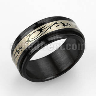 srb30 black stainless steel spinner ring with tribal dragon