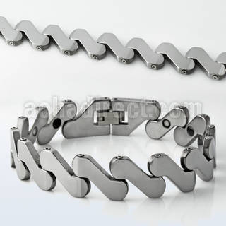 ub143 matte tungsten bracelet with diagonal zig zag links